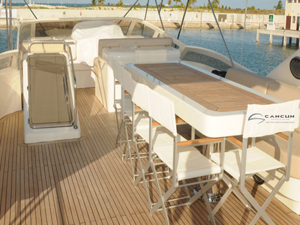 Luxury mega yacht charters cancun, Azimut 85 cancun