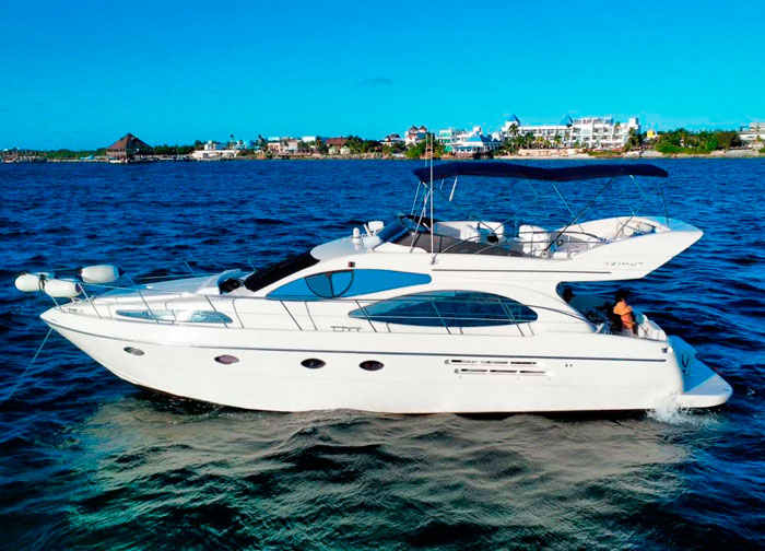 luxur yacht cancun