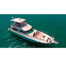 yacht promotion  cancun