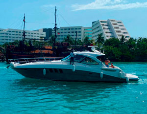 boat cancun